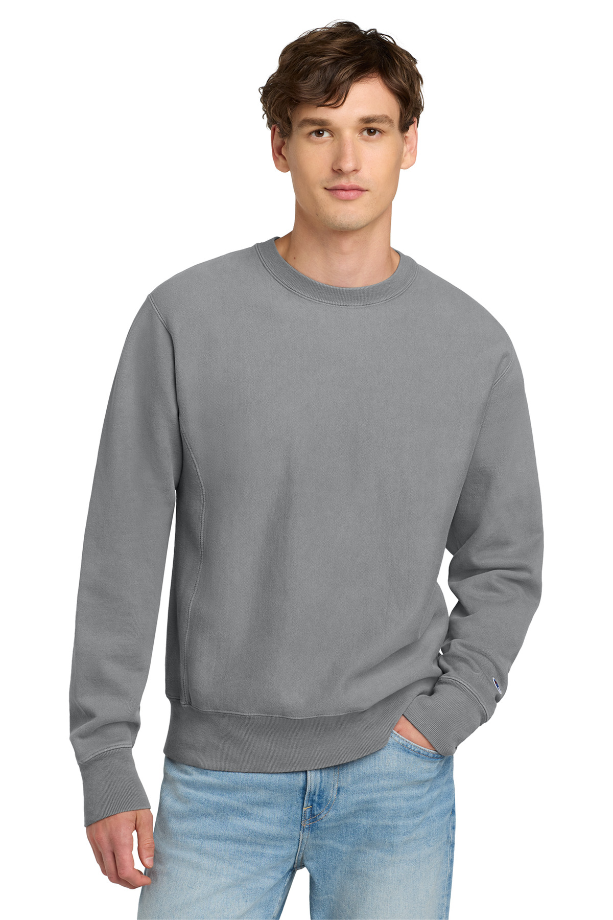 Champion  &#174;  Reverse Weave  &#174;  Garment-Dyed Crewneck Sweatshirt. GDS149